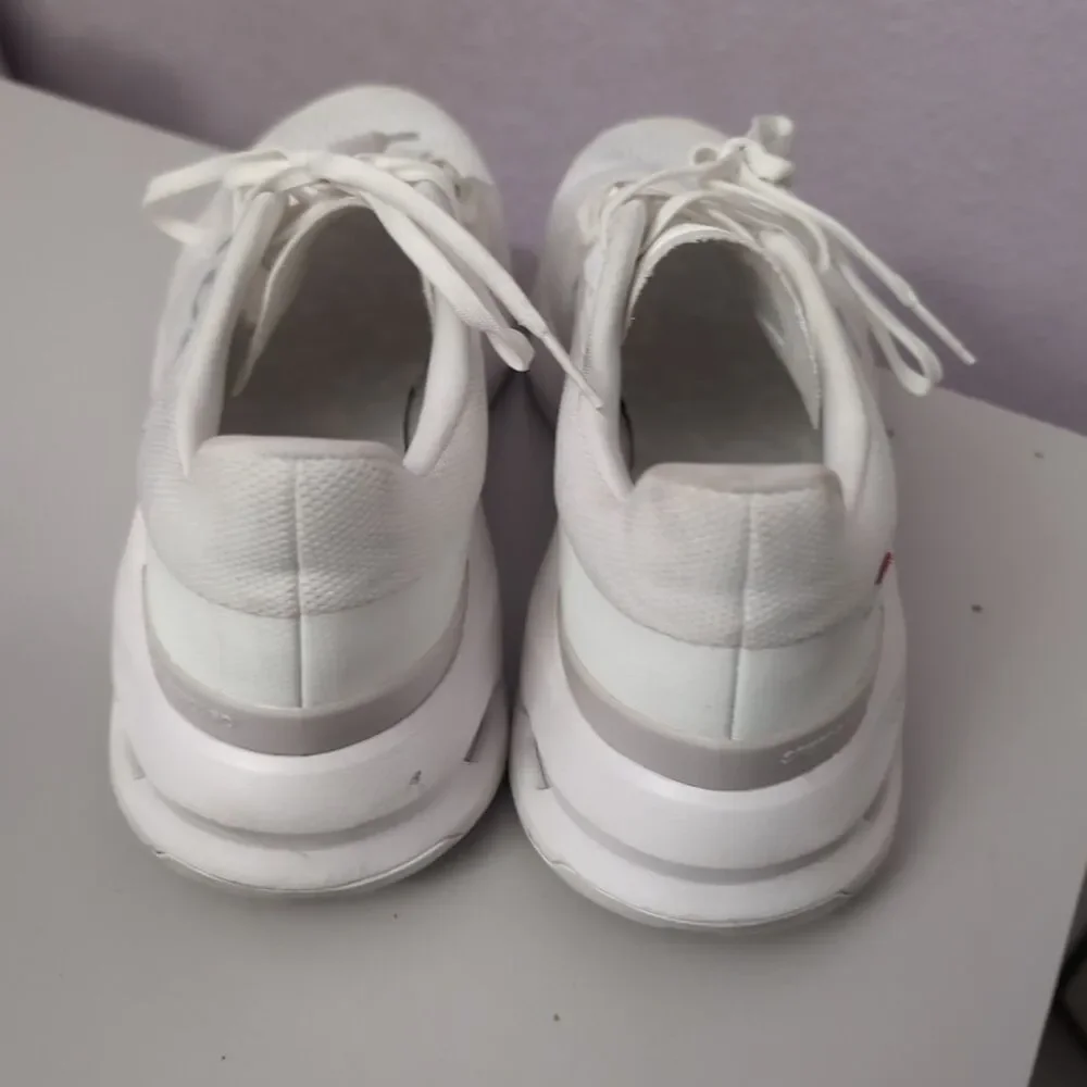On Running pre owned